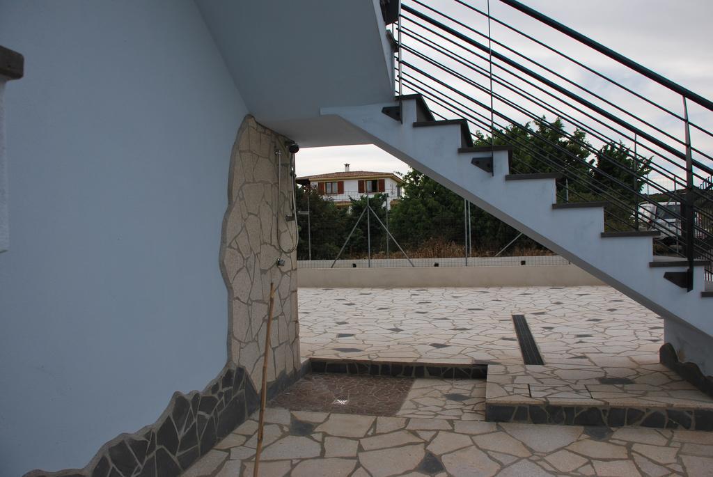 La Casa Dei Sogni Villa Portoscuso Exterior photo